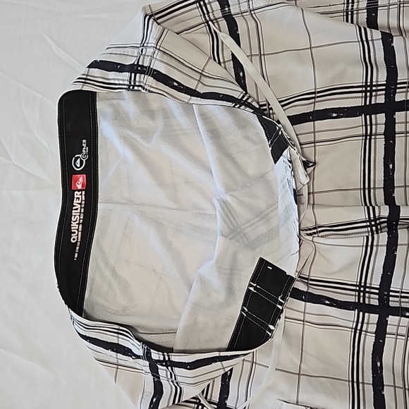 Men's Quiksilver Swim Trunks - Picture 5 of 5